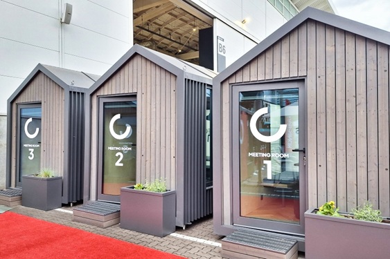 Fensterbeschriftung Tiny Space Haus Hamburg Messe